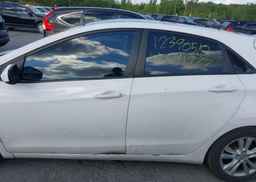2013 HYUNDAI ELANTRA GT GLS