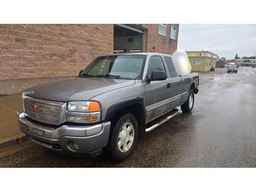 2006 GMC SIERRA 1500 SL