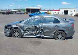 2013 MITSUBISHI lancer se