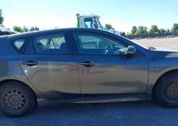 2012 MAZDA MAZDA3 GS-SKY