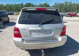 2003 TOYOTA GRAND HIGHLANDER