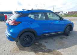 2023 NISSAN KICKS