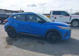 2023 NISSAN KICKS