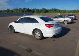2014 CHRYSLER 200 LIMITED