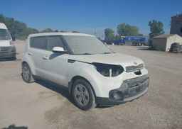 2017 KIA SOUL LX