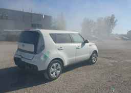 2017 KIA SOUL LX