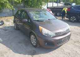 2013 KIA RIO EX