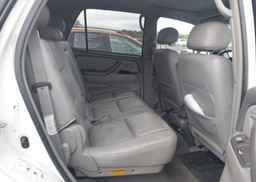 2004 TOYOTA SEQUOIA LIMITED V8