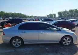 2011 HONDA CIVIC SE