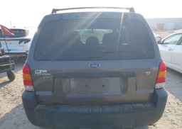 2006 FORD ESCAPE XLT