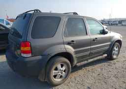 2006 FORD ESCAPE XLT