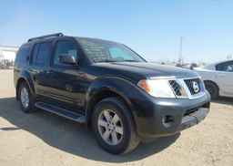 2009 NISSAN PATHFINDER SE