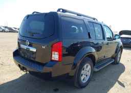 2009 NISSAN PATHFINDER SE