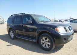 2009 NISSAN PATHFINDER SE
