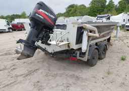 2002 EZ LOADER BOAT TRAILER & STARCRAFT BOAT