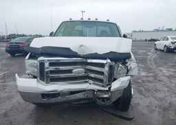 2005 FORD F-350 LARIAT