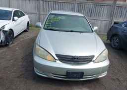 2002 TOYOTA CAMRY LE