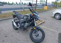 2017 HONDA CB500XA
