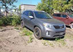 2015 KIA SORENTO LX