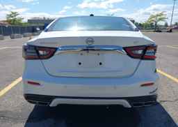 2023 NISSAN MAXIMA SL