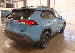 2023 TOYOTA RAV4 HYBRID XLE