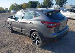 2022 NISSAN QASHQAI SL