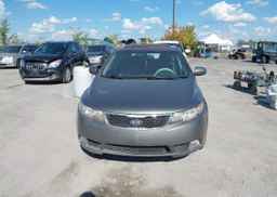 2011 KIA FORTE SX