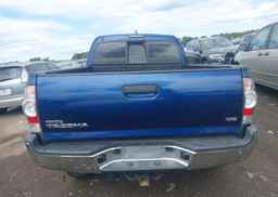2014 TOYOTA TACOMA BASE V6