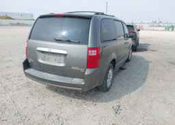 2010 DODGE GRAND CARAVAN SE