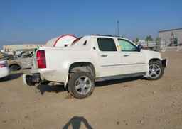 2013 CHEVROLET AVALANCHE LTZ