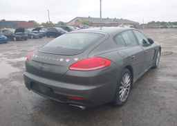 2014 PORSCHE PANAMERA