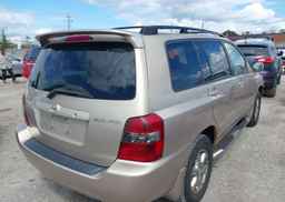 2004 TOYOTA HIGHLANDER V6