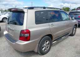 2004 TOYOTA HIGHLANDER V6