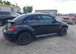 2017 VOLKSWAGEN BEETLE SE