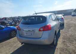 2013 NISSAN ROGUE