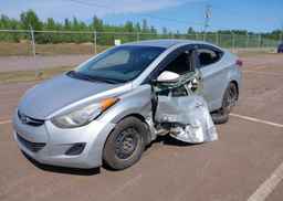 2013 HYUNDAI ELANTRA GL
