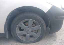 2009 NISSAN VERSA 1.8S