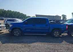 2017 TOYOTA TUNDRA SR5 PLUS 5.7L V8
