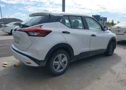 2022 NISSAN KICKS S