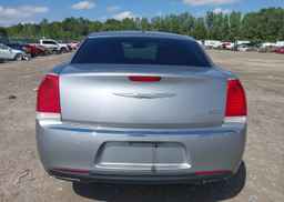 2015 CHRYSLER 300C