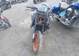 2023 KTM 1290 SUPER DUKE R