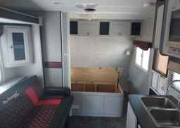 2010 TRAILER trailer.
