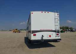 2008 PACIFIC COACHWORKS TANGO 299BHS