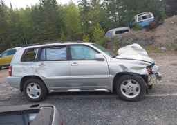 2005 TOYOTA HIGHLANDER LIMITED