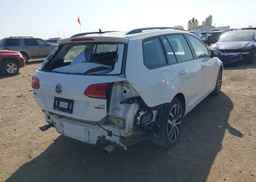 2017 VOLKSWAGEN GOLF SPORTWAGEN 1.8 TSI COMFORTLINE