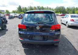 2012 VOLKSWAGEN TIGUAN S