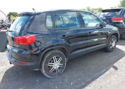 2012 VOLKSWAGEN TIGUAN S