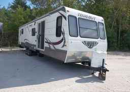 2014 KEYSTONE HI38FD