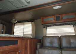 2014 KEYSTONE HI38FD