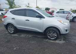 2013 HYUNDAI TUCSON